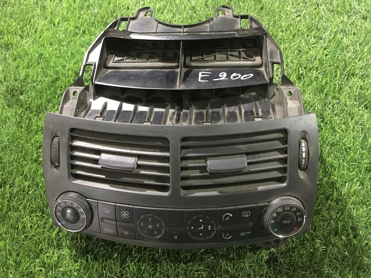 Блок управления климат-контролем Mercedes-Benz