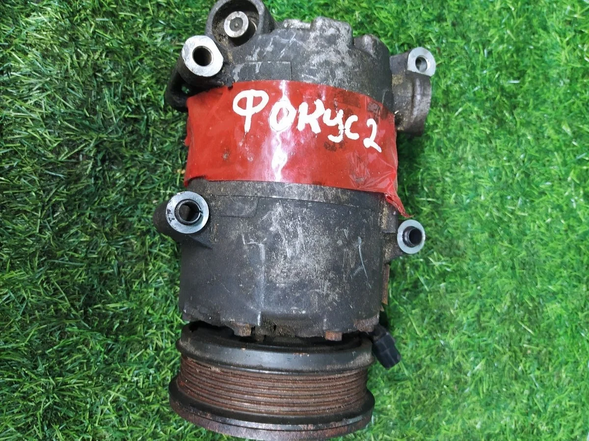 Компрессор кондиционера Ford Focus 2