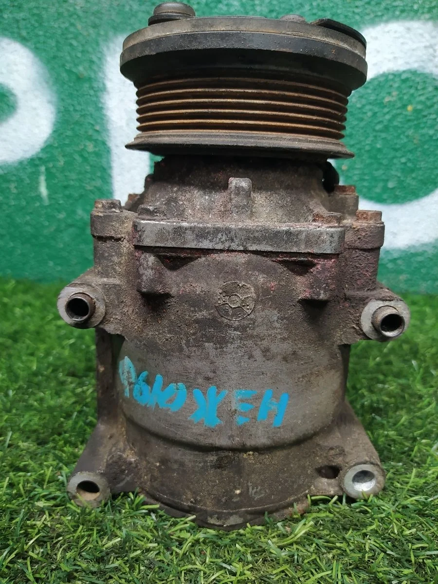 Компрессор кондиционера Ford Fusion