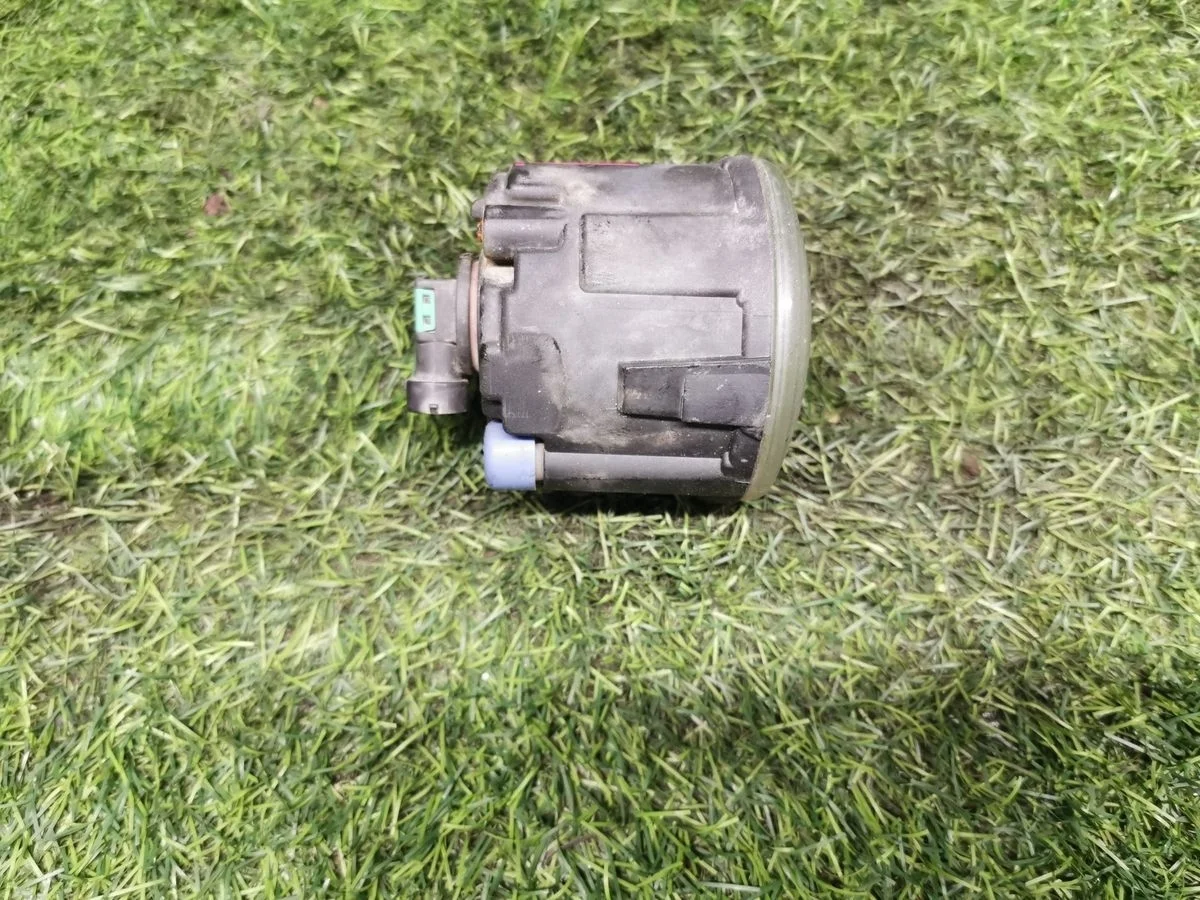 Фара противотуманная Nissan X-Trail (T31) II