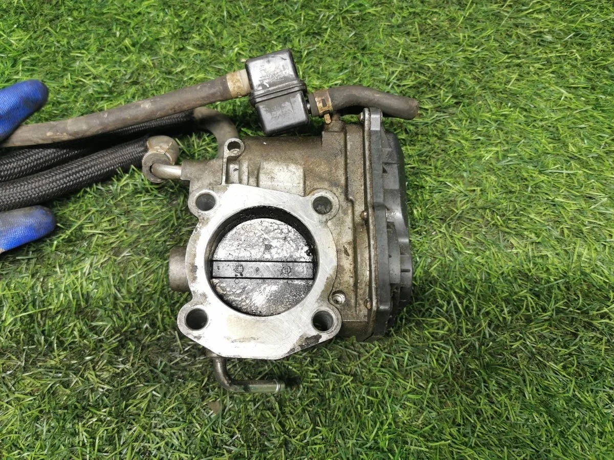 Дроссельная заслонка Toyota RAV4 (XA30) III