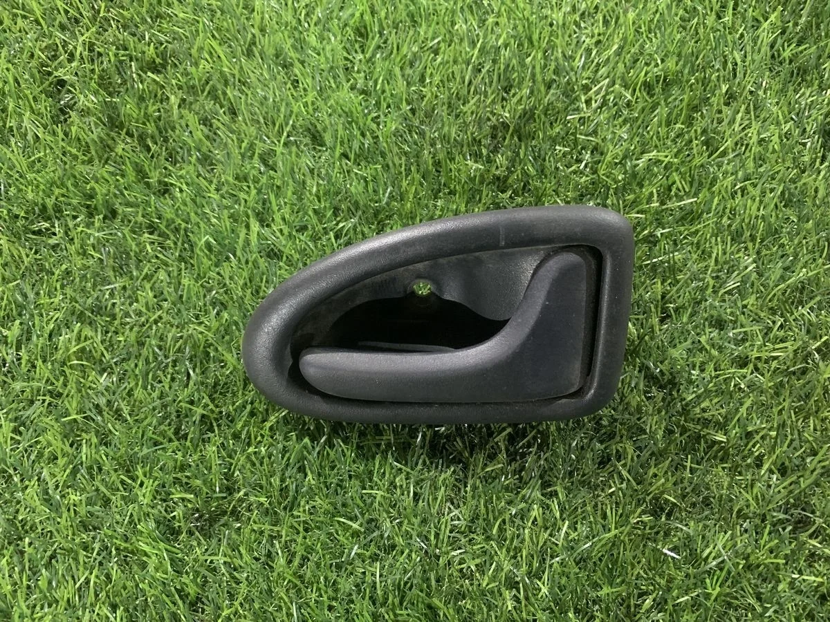 Ручка двери внутренняя Renault Symbol