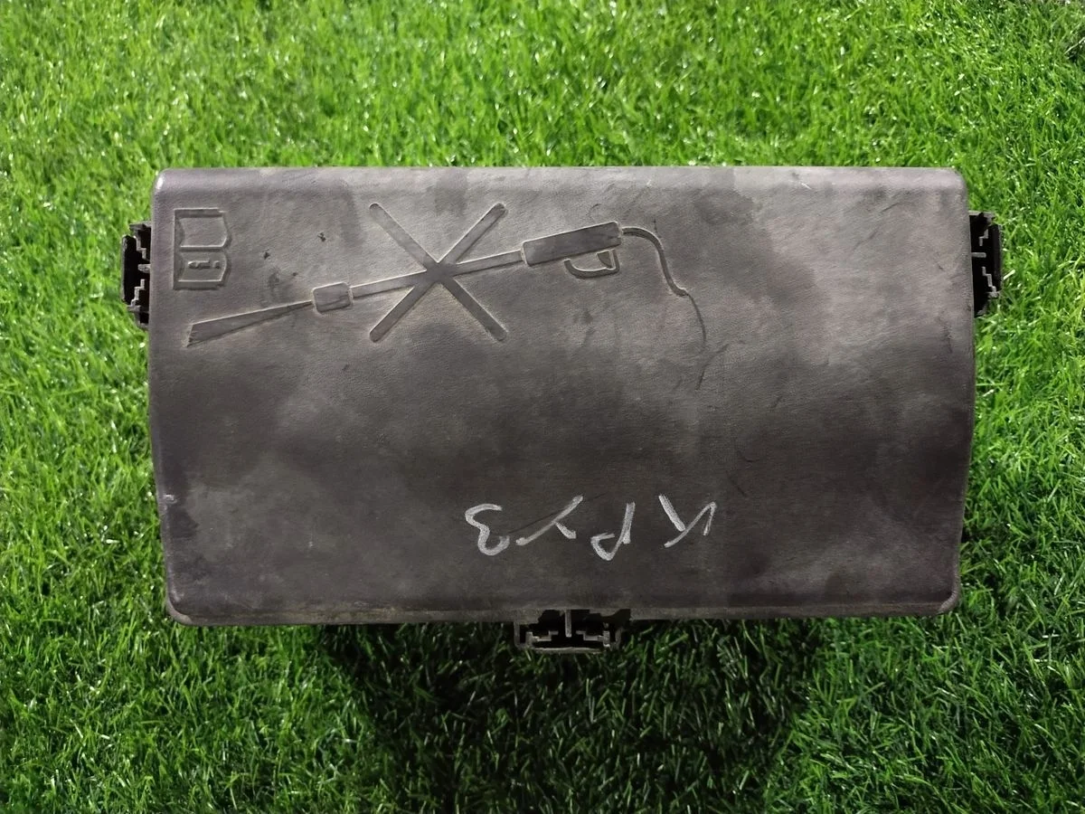 Блок предохранителей Chevrolet Cruze (J300) I