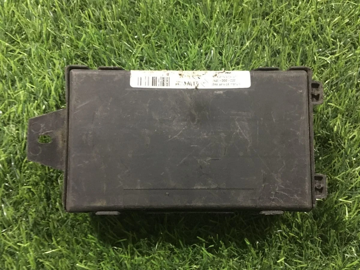 Блок комфорта Renault Logan 2005-2014