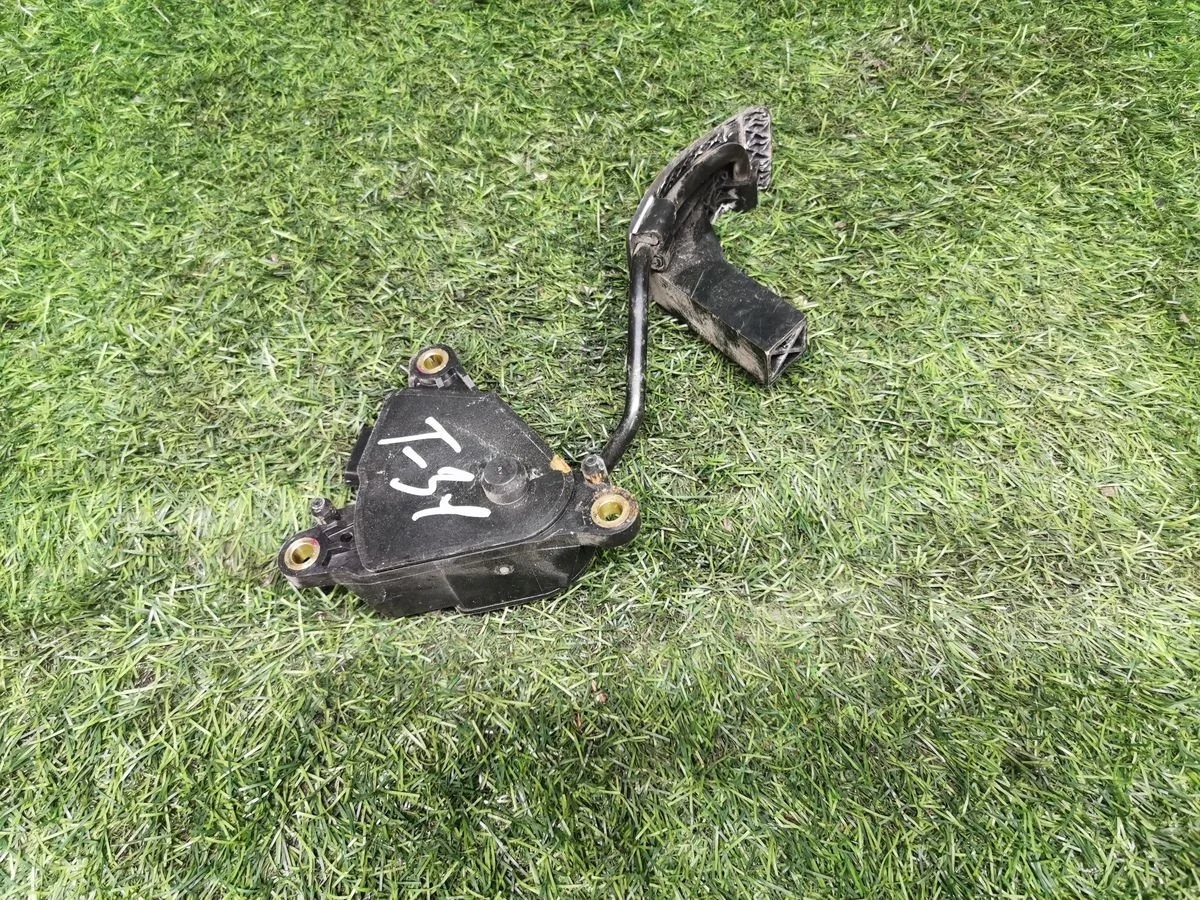 Педаль газа на Nissan X-Trail (T31) II