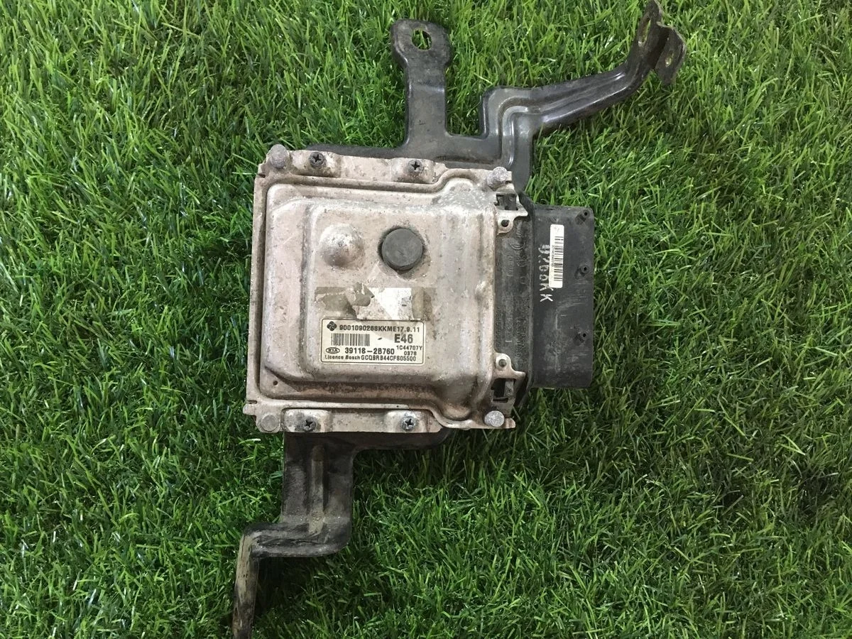 Блок управления двигателем KIA Rio