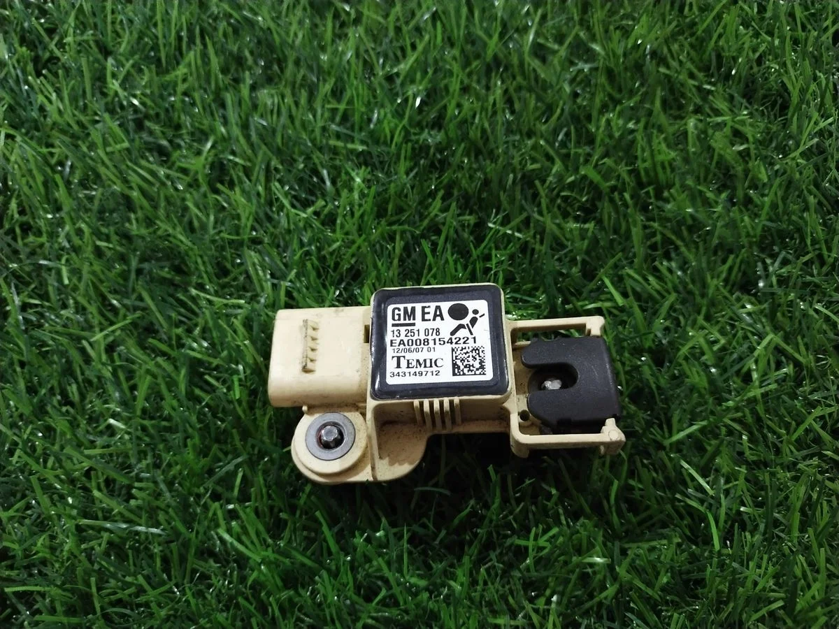 Датчик AIRBAG Opel Astra GTC H (2004—2007)