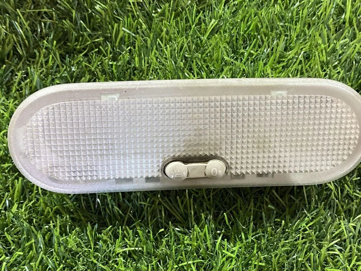 Плафон салонный Renault Megane