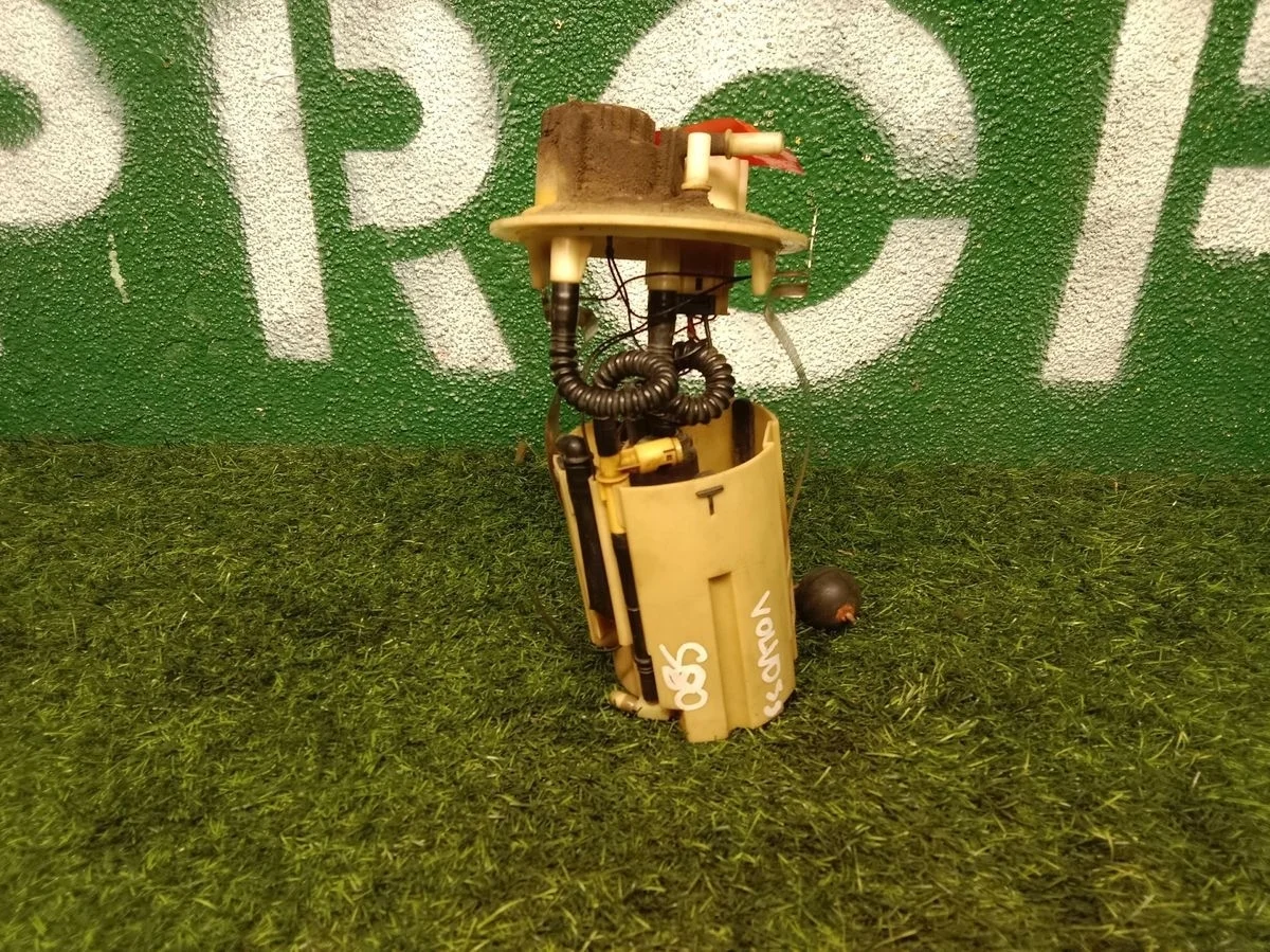 Насос топливный в сборе Volvo S80