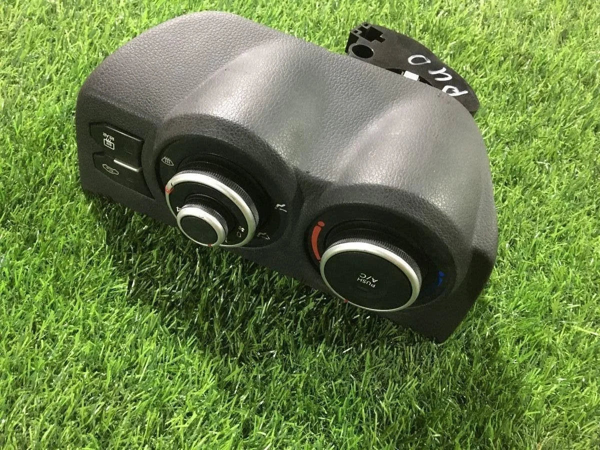 Блок управления климатом для Kia RIO 3