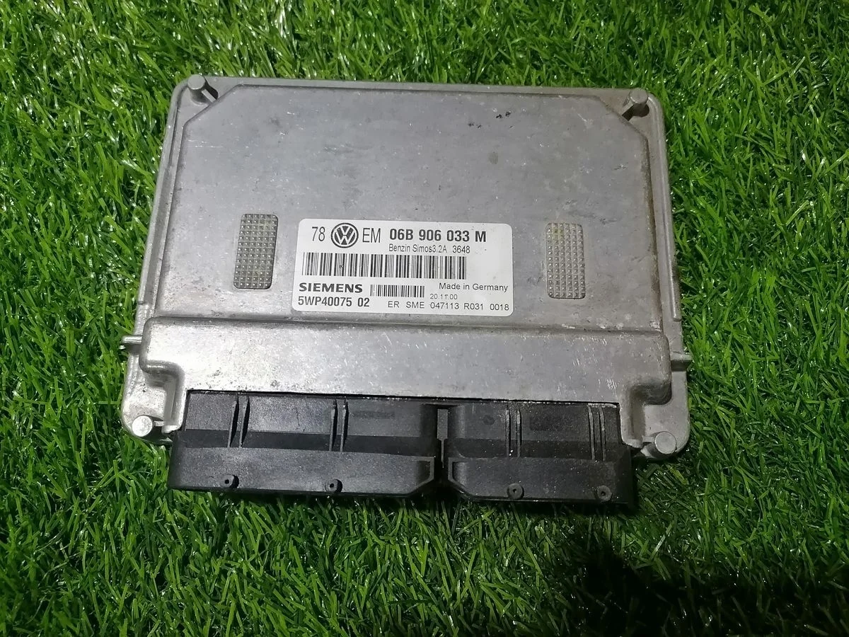 Блок управления двигателем Volkswagen Passat B5+