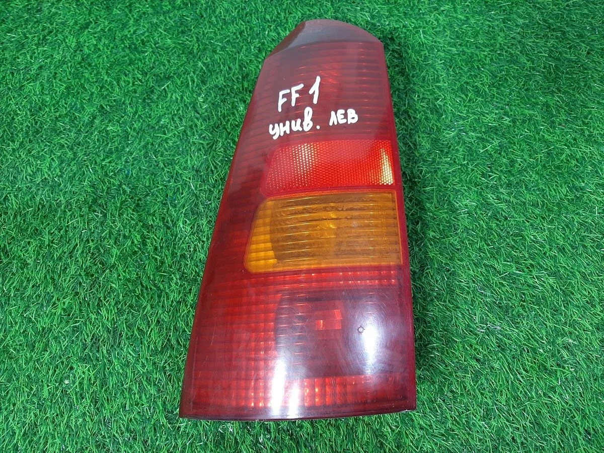 Фонарь левый на Ford Focus 1