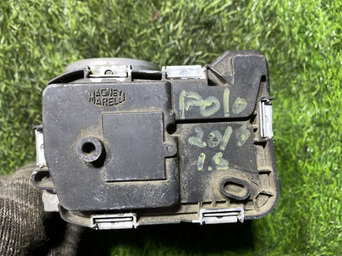 Заслонка дроссельная VW Polo Mk5