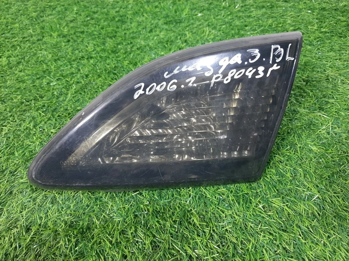 Фонарь правый Mazda 3 BL