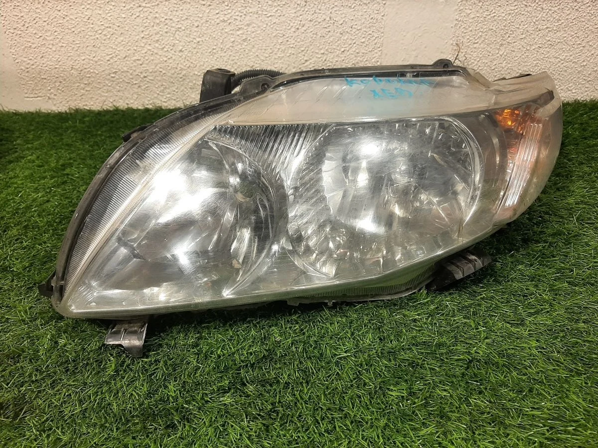 Фара левая на Toyota Corolla X E150