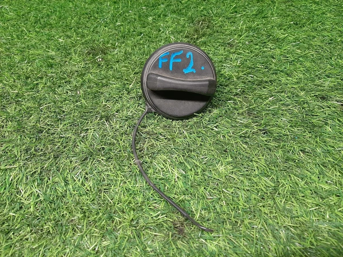 В наличии: Пробка бензобака Ford Focus 2