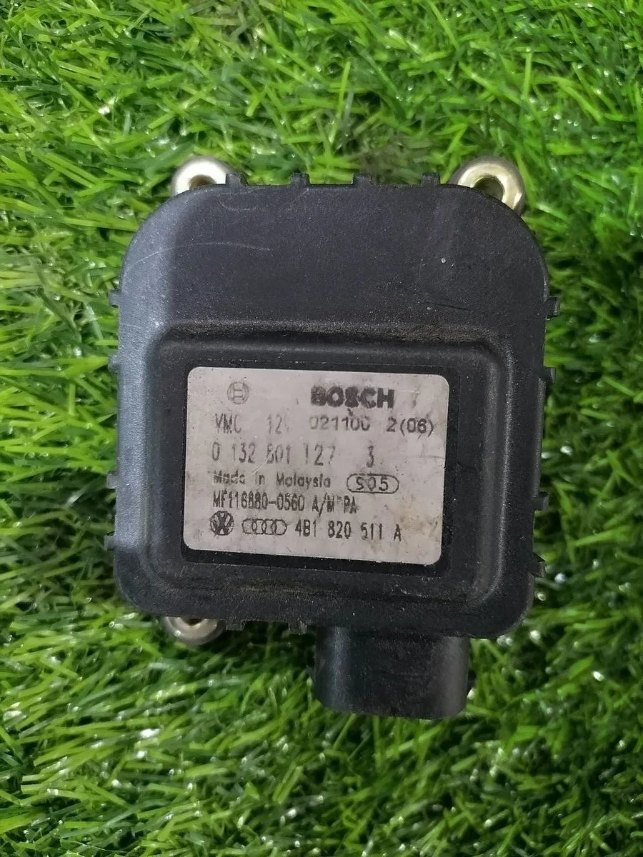 Сервопривод заслонки отопителя Audi a6 c5