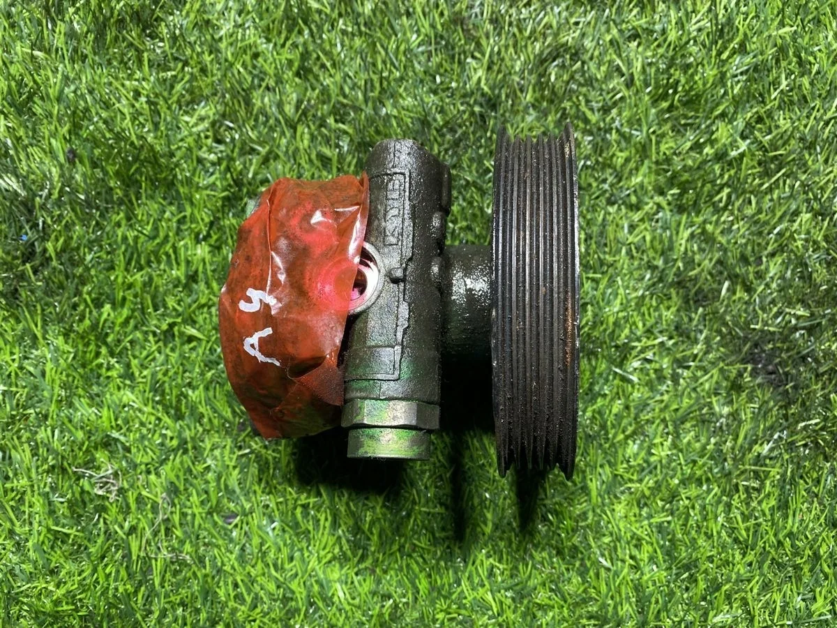 Насос ГУР Audi A4 B7