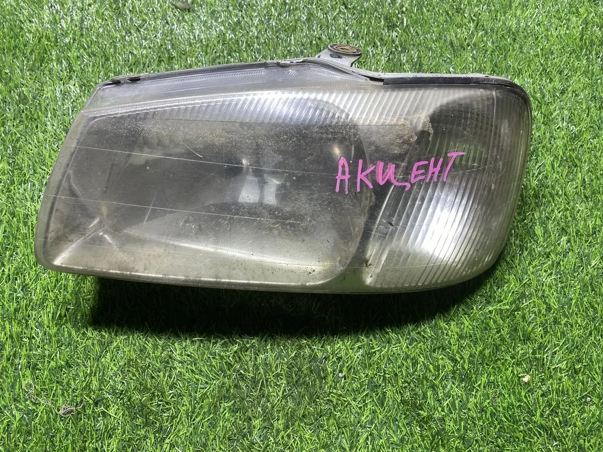 Фара Hyundai Accent