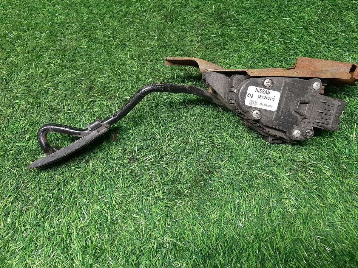 В наличии: Педаль газа на Nissan Primera 3