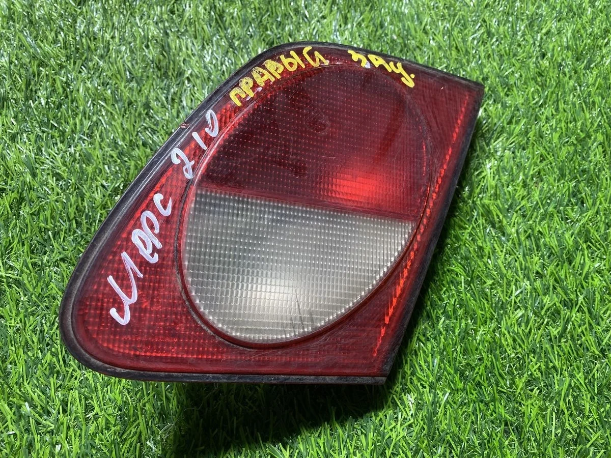 Фонарь Mercedes-Benz E-класс W210/S210 (1995—1999)