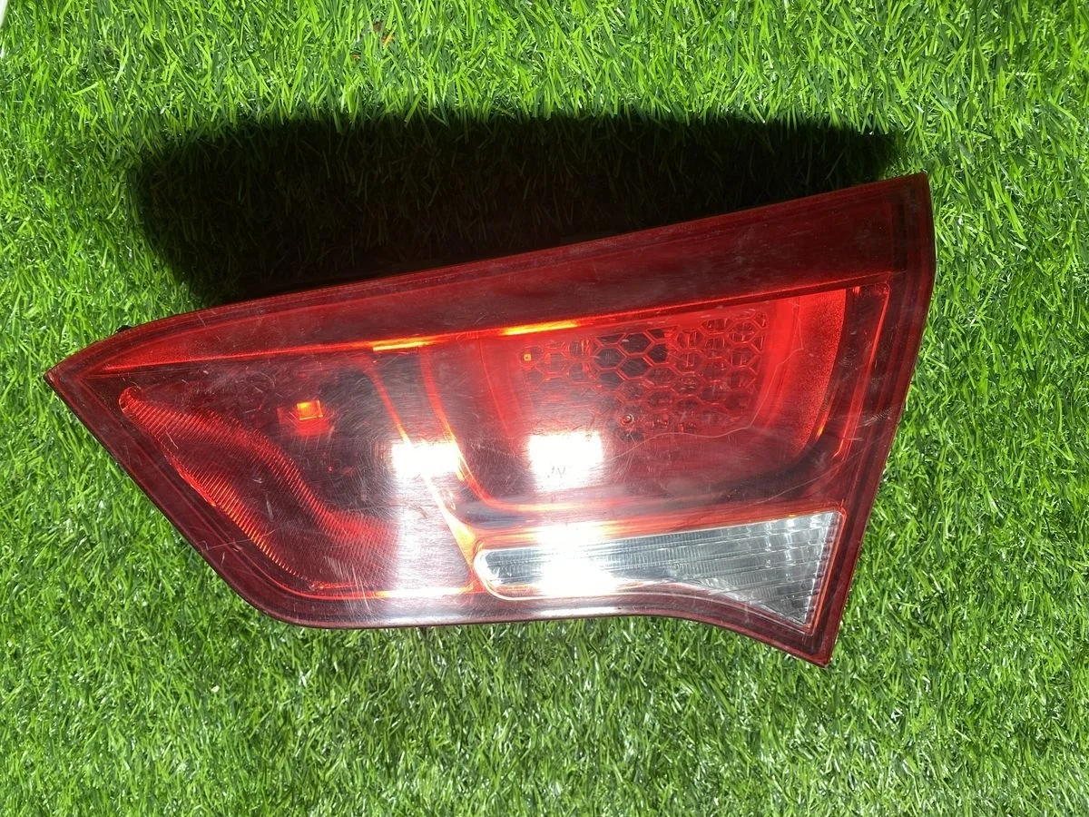 Фонарь правый Kia Rio (III)
