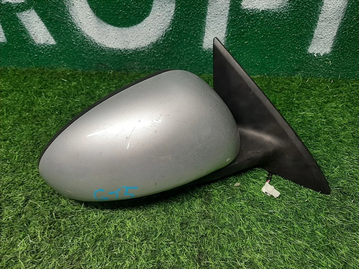 Зеркало правое Nissan Almera 3 G15