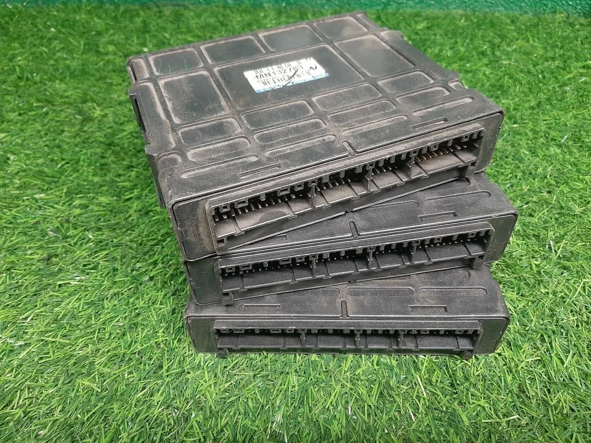 Блок управления двигателем Mitsubishi Lancer IX