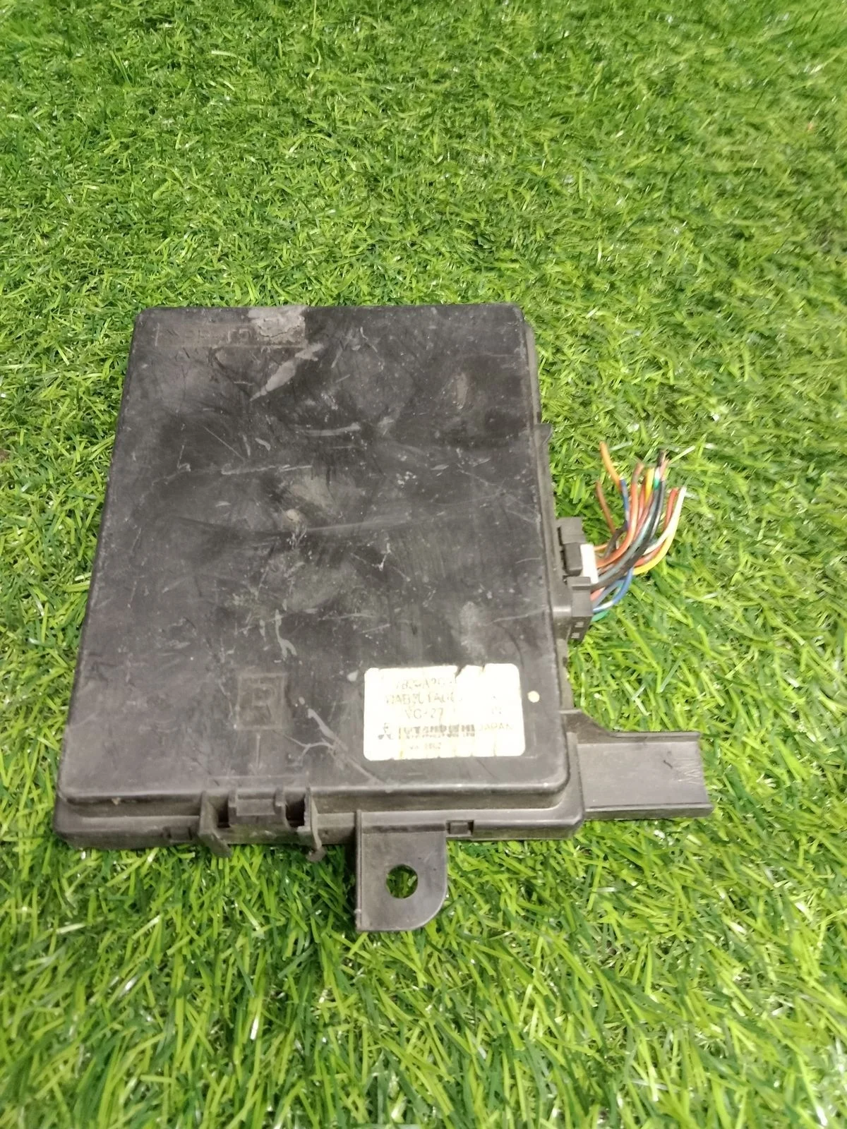 Блок управления климатом на Mitsubishi Lanser 10