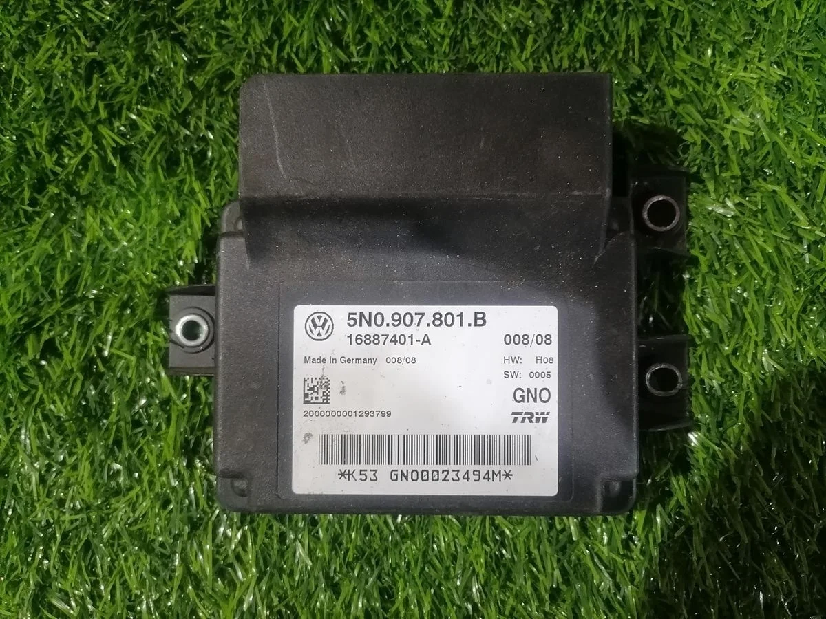 Блок стояночного тормоза Volkswagen Tiguan 1