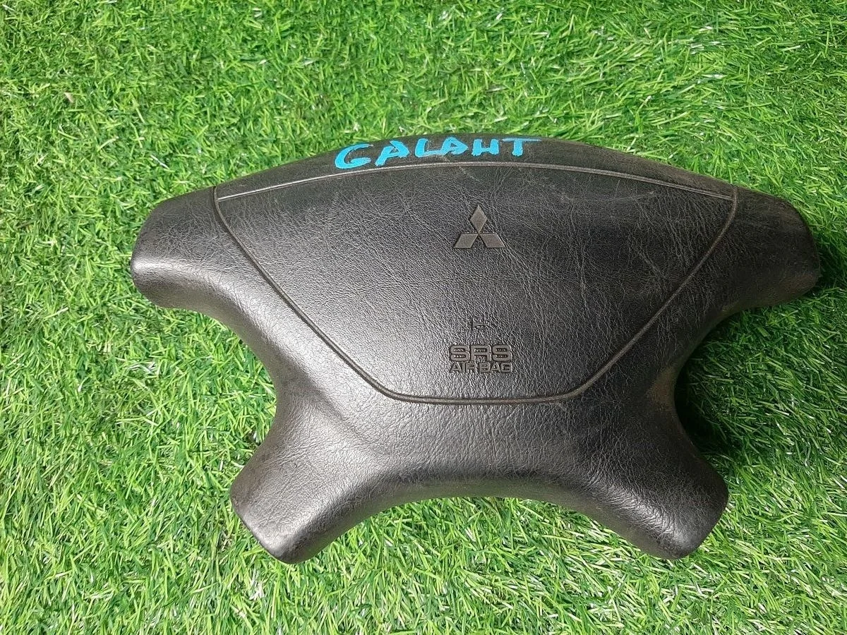 В наличии: Подушка безопасности Mitsubishi Galant