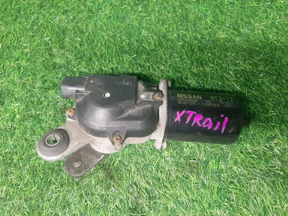 Моторчик стеклоочистителя на Nissan X-Trail