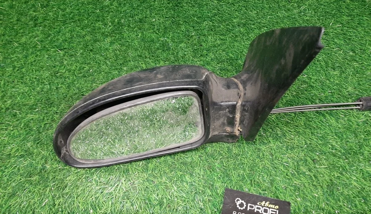 В наличии: Зеркало левое для Ford Fiesta.