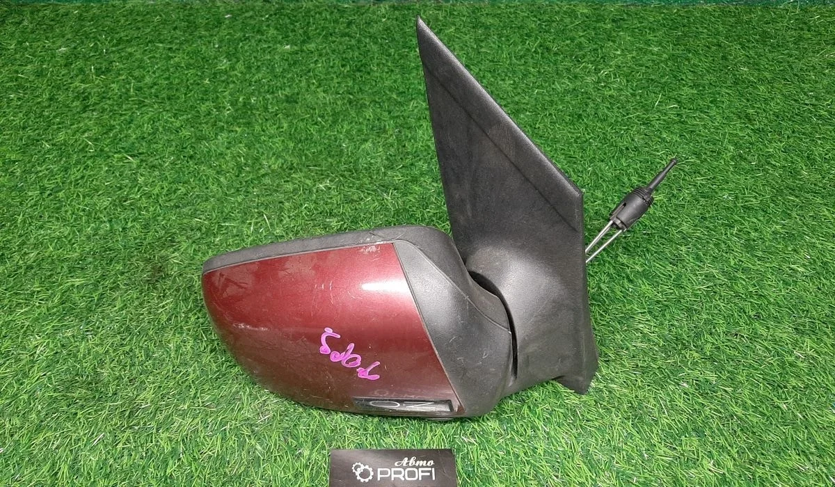 В наличии: Зеркало правое для Ford Focus 2.