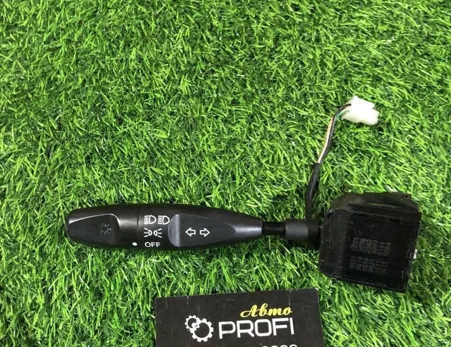 Переключатель поворотов подрулевой Daewoo Nexia I (1995—2008)