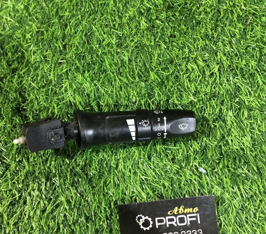 Переключатель стеклоочистителей Hyundai Solaris