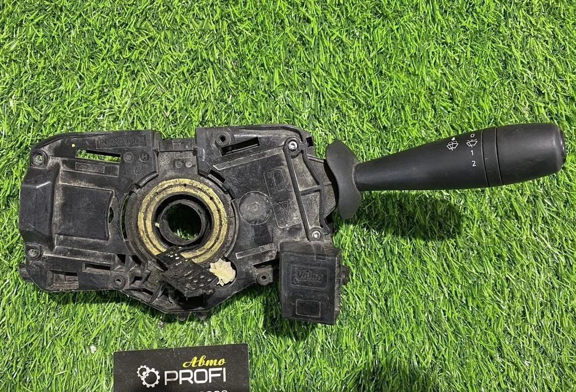 Подрулевой переключатель Renault Logan 2