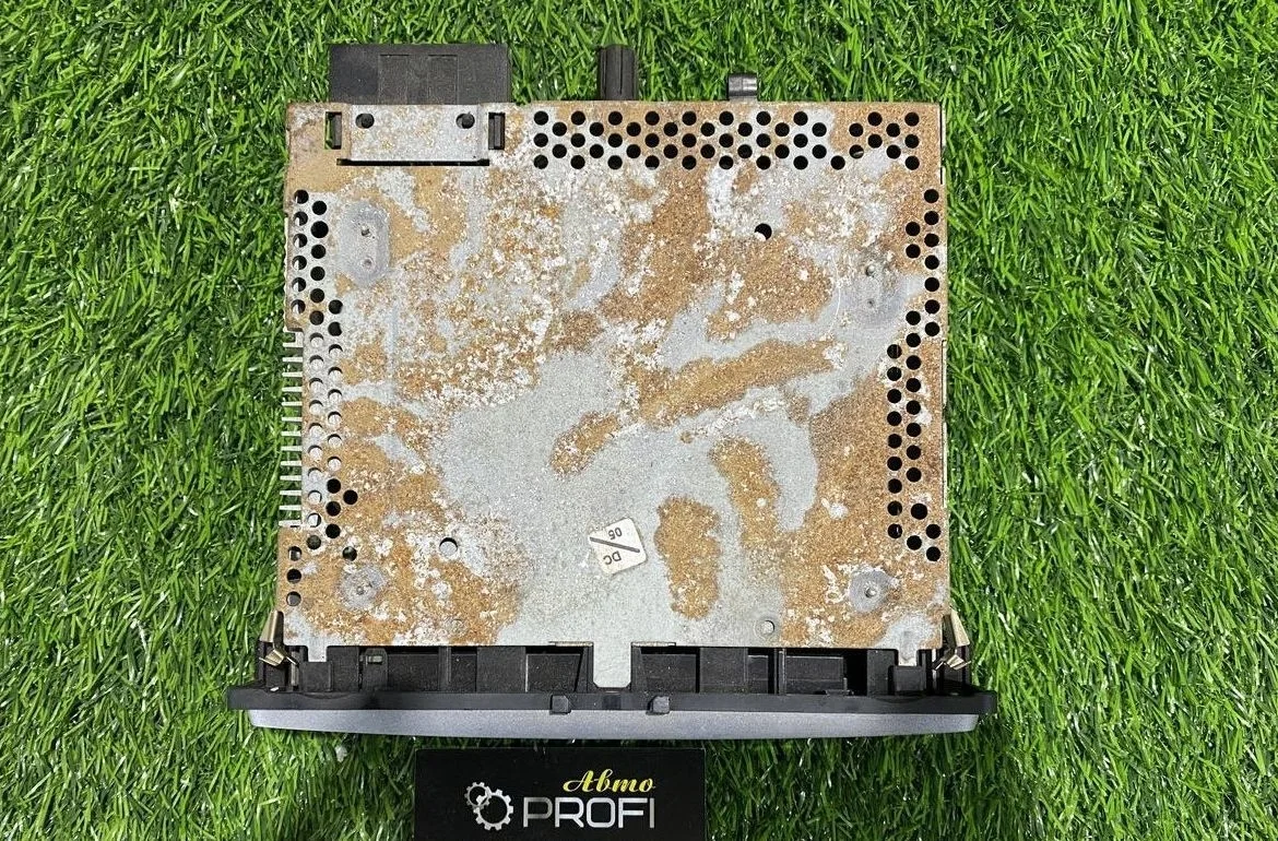 Магнитола Renault Megane 3