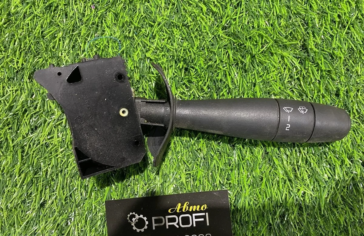 Подрулевой переключатель Renault Logan