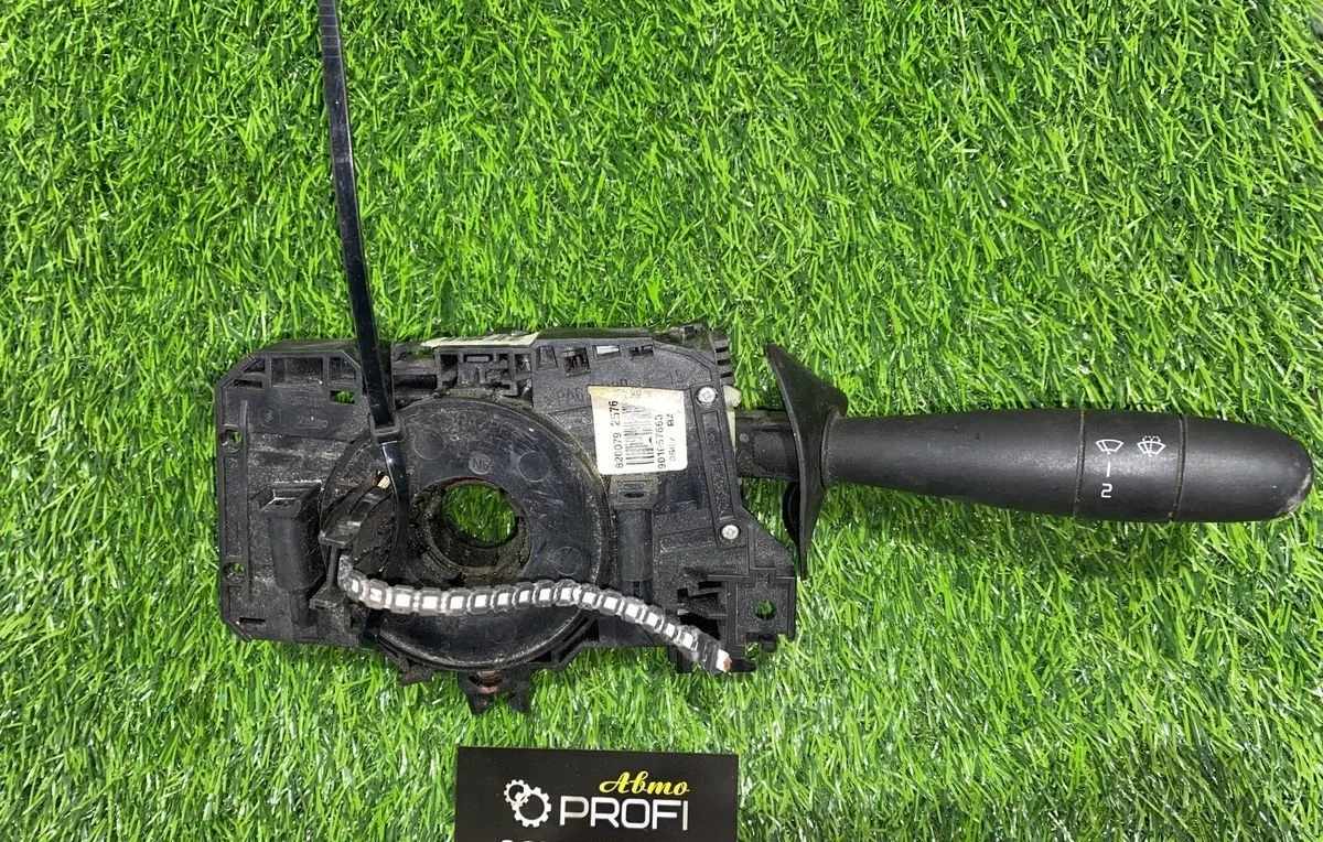 Подрулевой переключатель Renault Logan