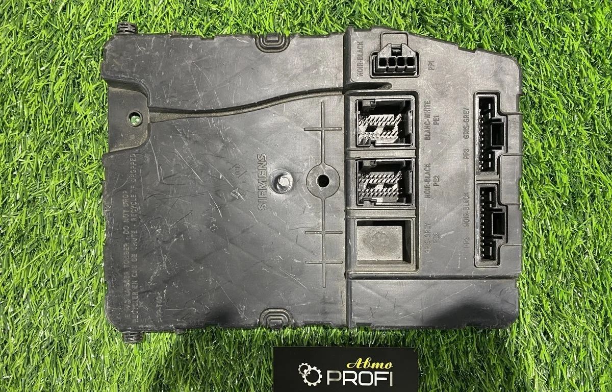 Блок комфорта Renault Megane 2