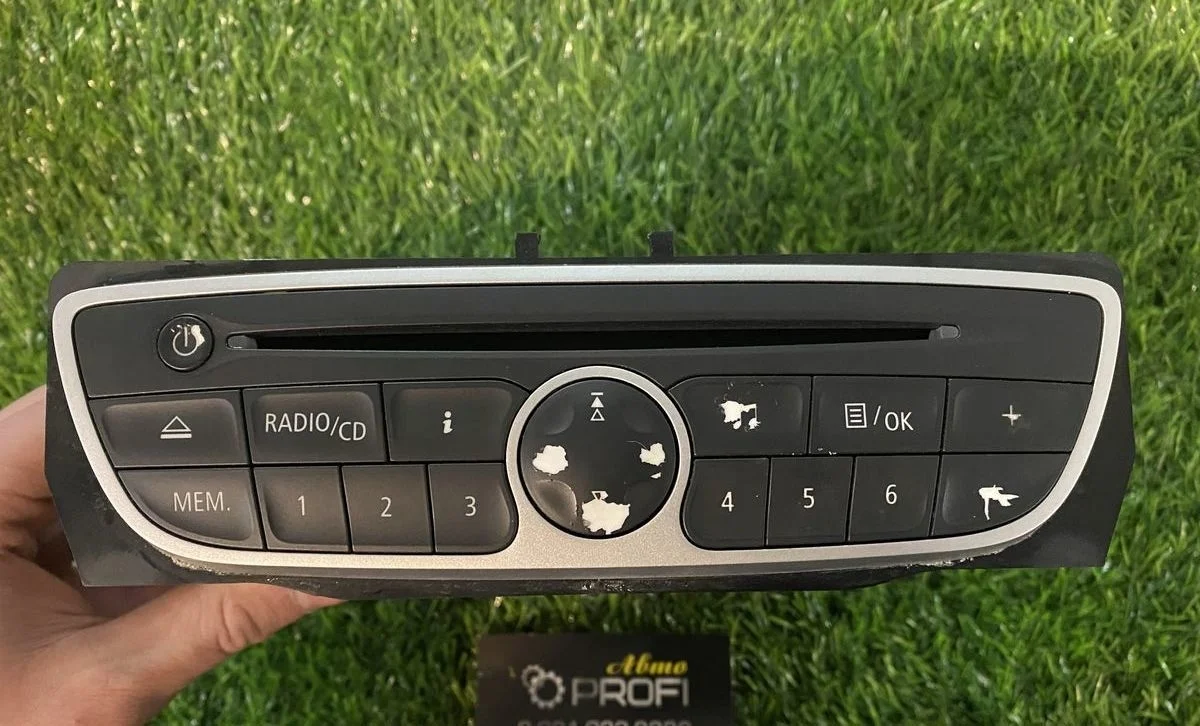 Магнитола Renault Megane 3