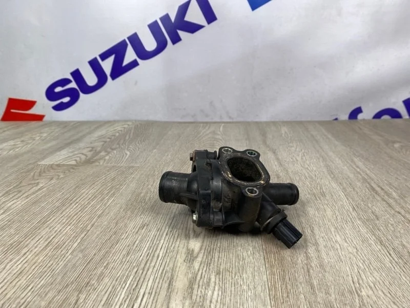 Корпус термостата FORD MONDEO 4 2009г