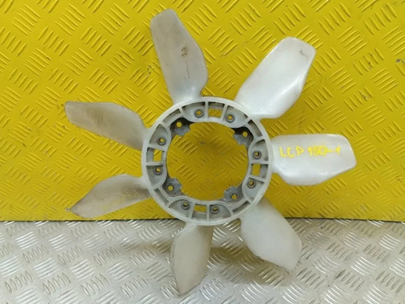 Крыльчатка вискомуфты Toyota Land Cruiser Prado 150 (2009-2023) 2014 1636167020 3.0 D 1KDFTV