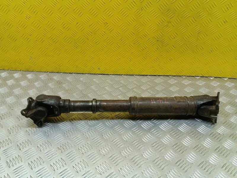 Карданный вал передний Toyota Hilux (2005-2015) 2014 371400K030 ПИКАП 2.5 D 2KDFTV