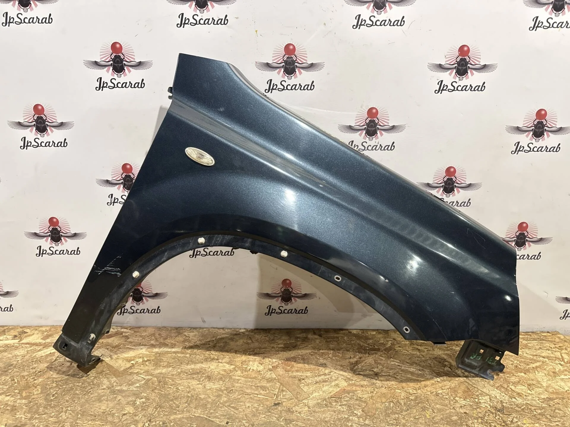 Крыло переднее правое Nissan X-Trail T31