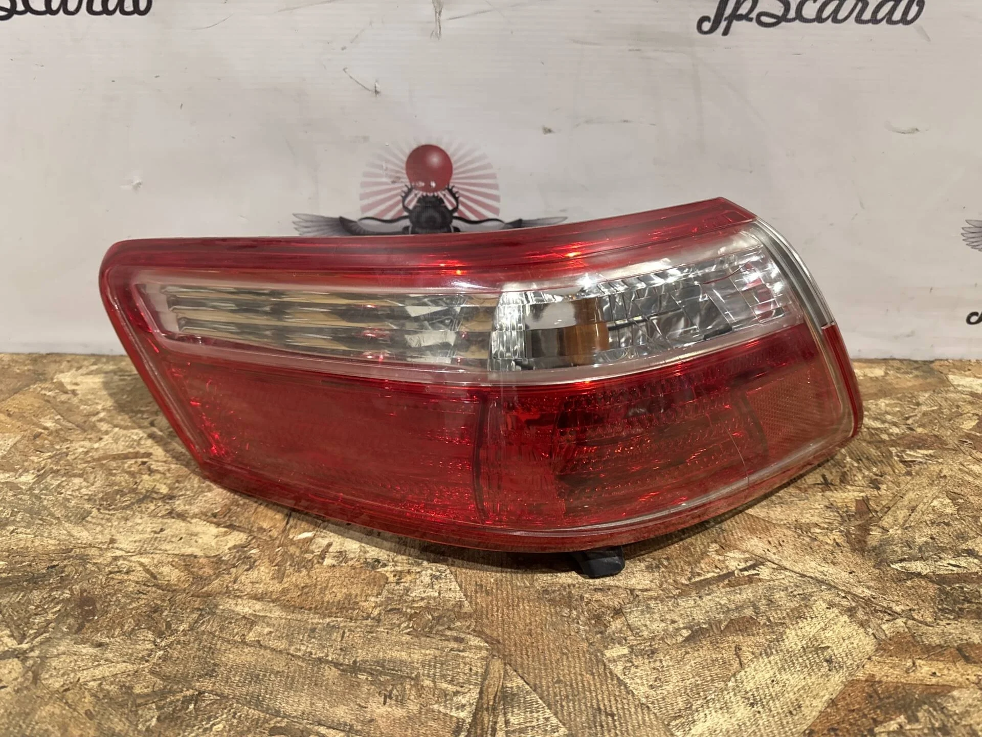 Фонарь задний левый Toyota Camry ACV40, GSV40