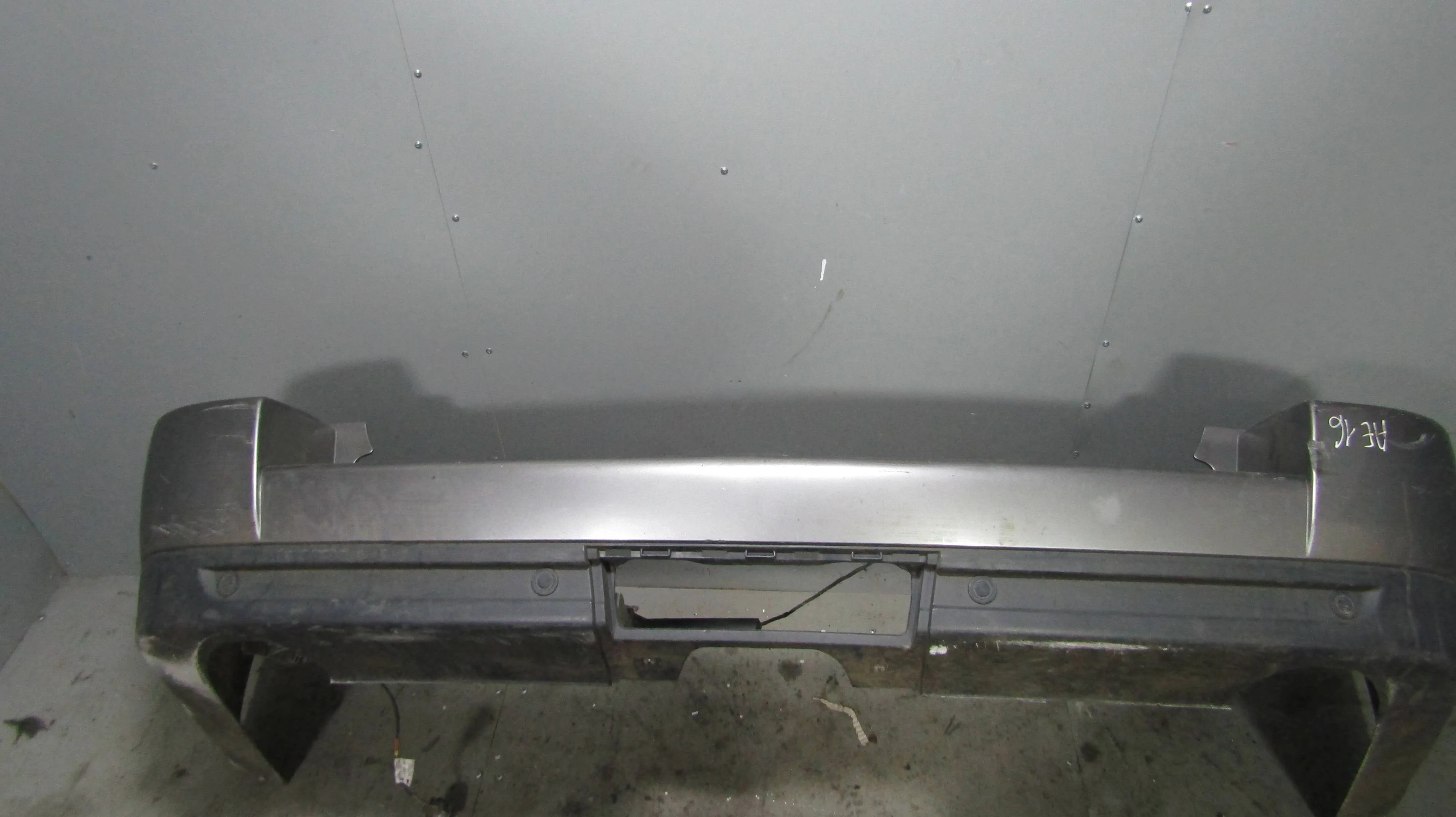 Бампер задний LAND ROVER Range Rover Sport I (200