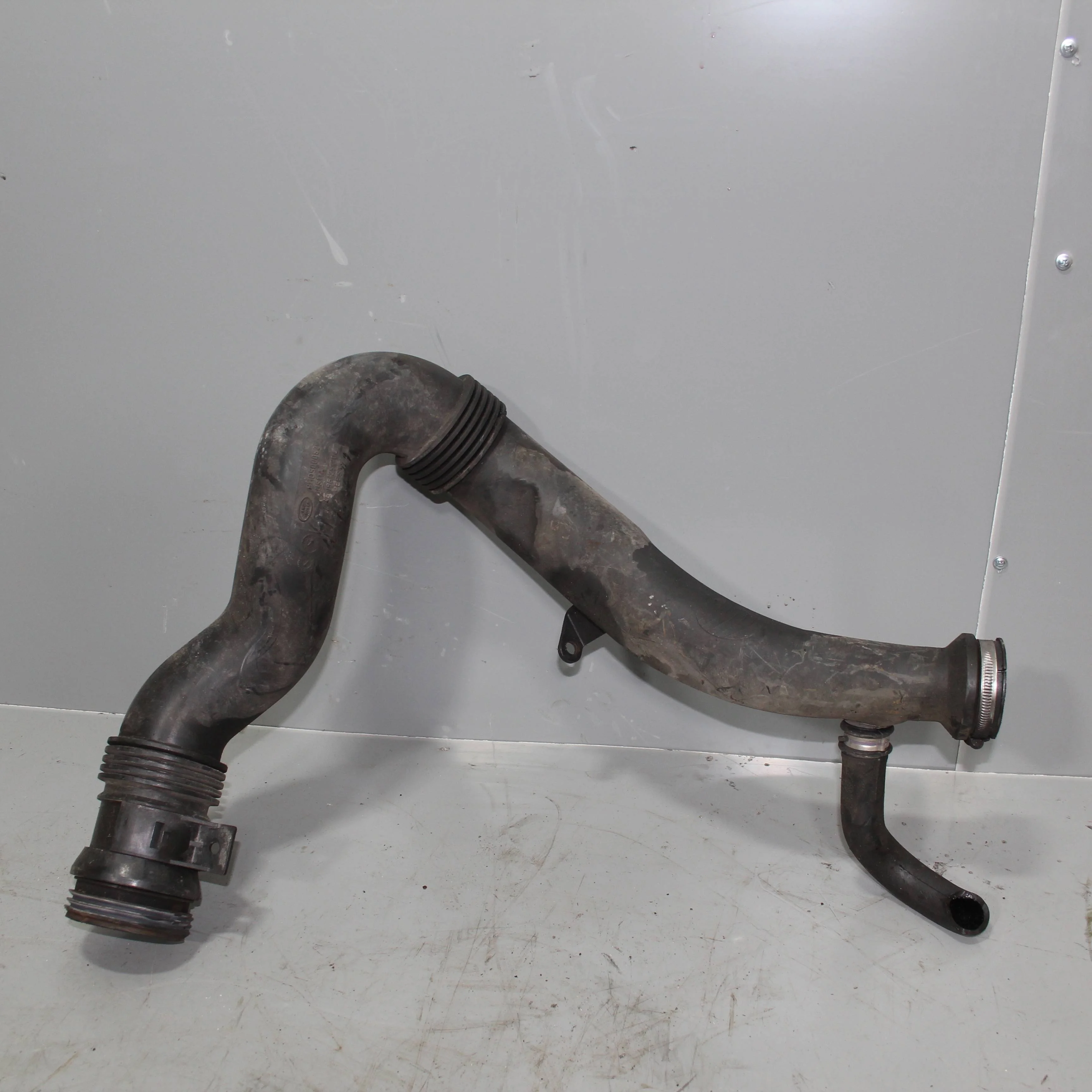 Патрубок впускной LAND ROVER Range Rover Sport I