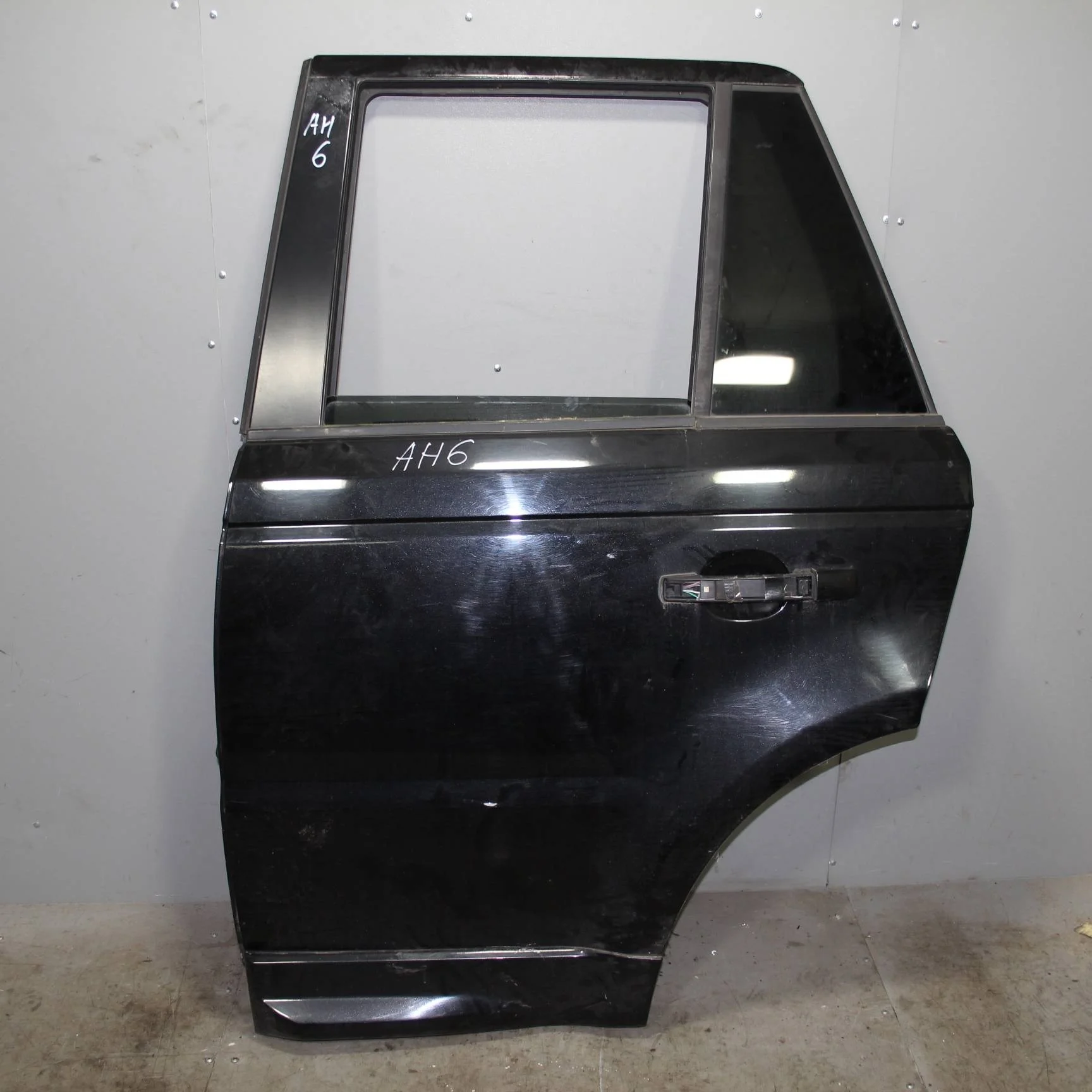 Дверь задняя левая LAND ROVER Range Rover Sport I